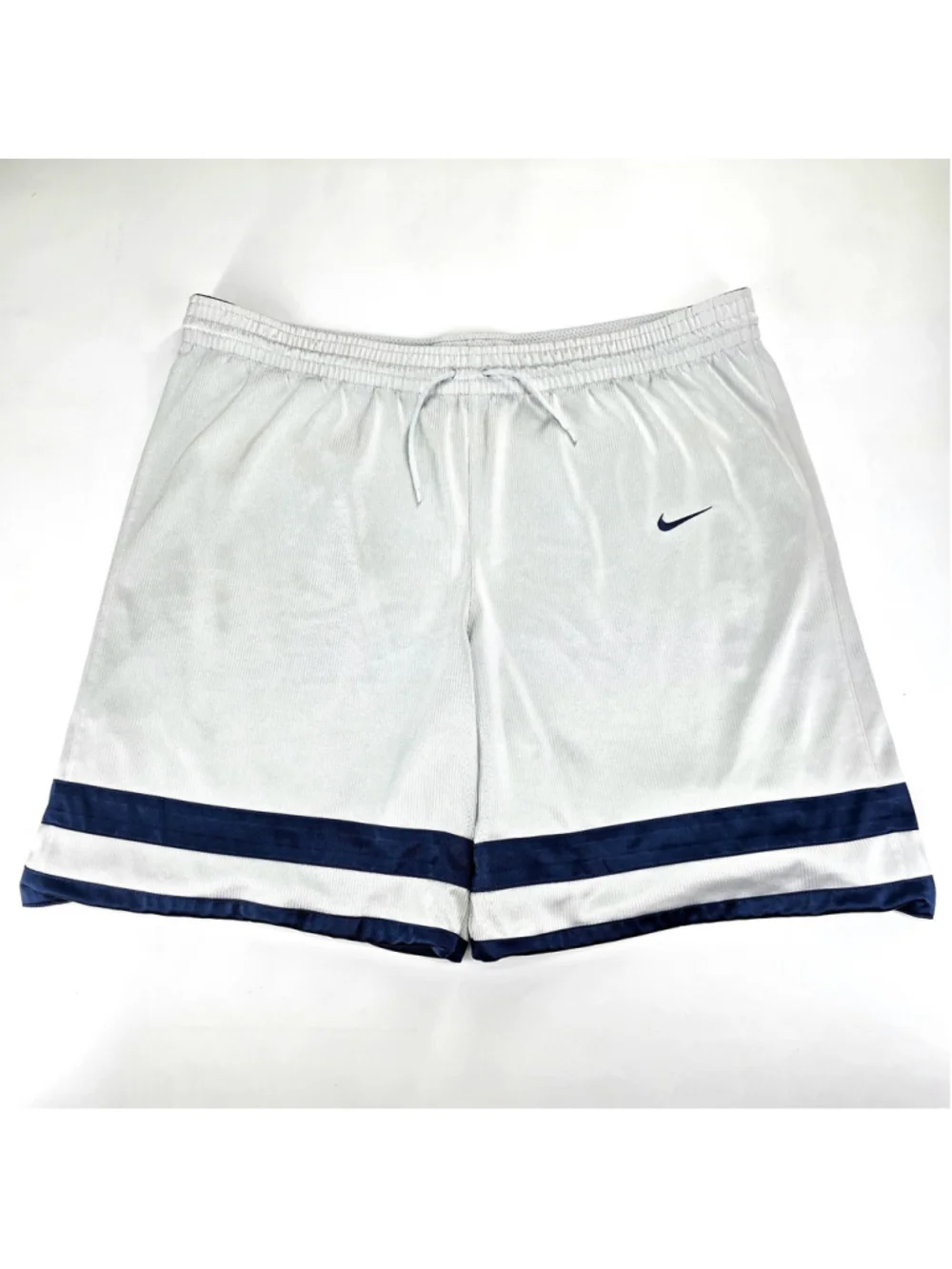 Vintage Nike Reversible Dazzle Basketball Shorts Baggy Y2K White Navy XXL